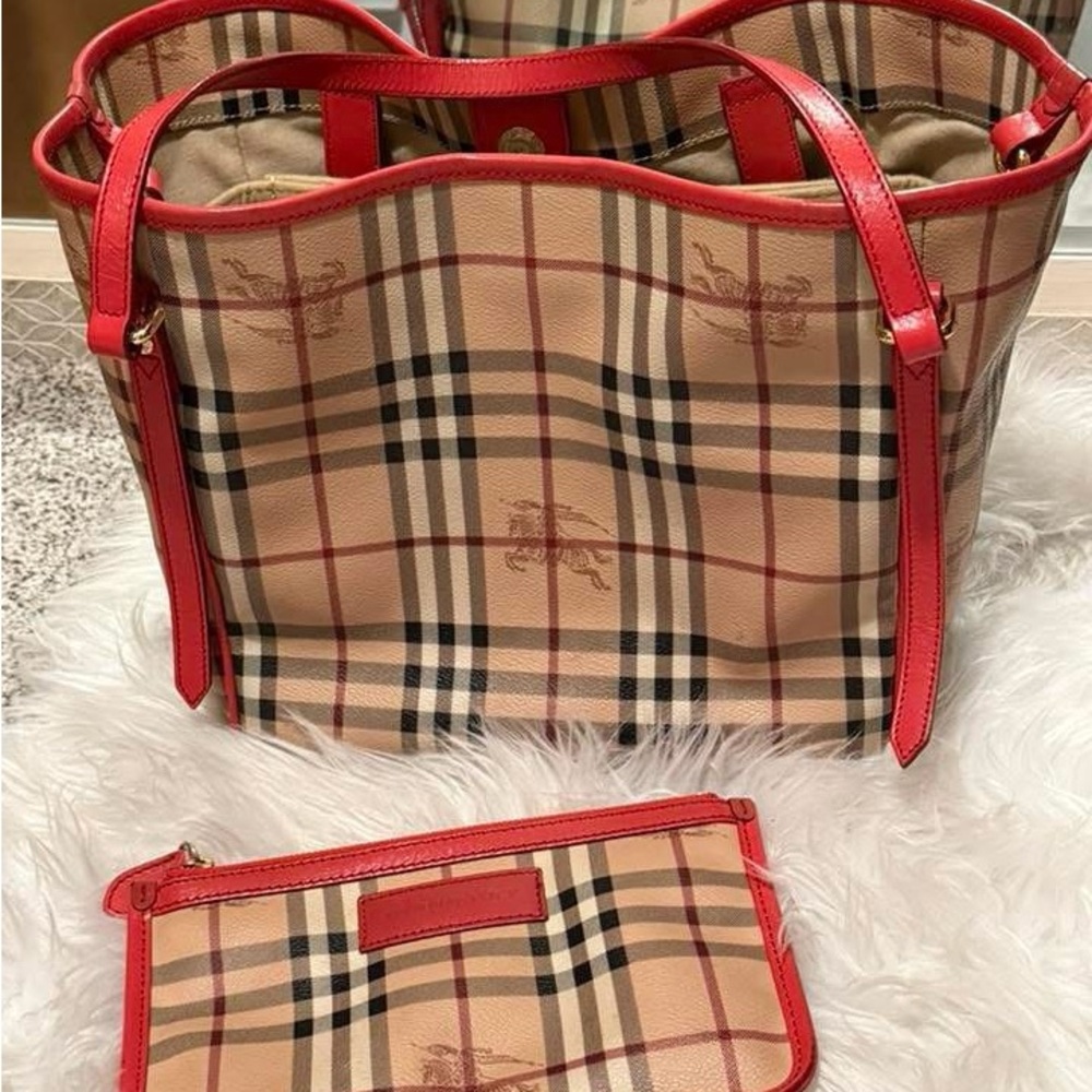 Burberry Canterbury Haymarket Tote